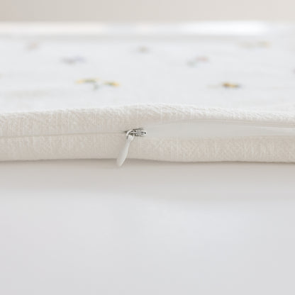 Bees and Wildflowers Throw Pillow Cover Kit